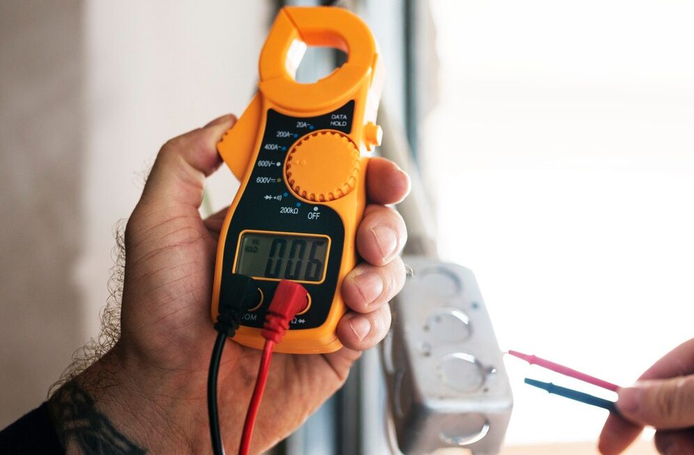 Измерение сопротивления изоляции